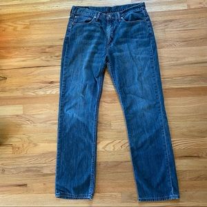 Levis 514 jeans